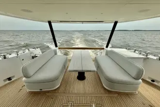 Thumbnail von Azimut 60