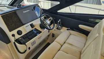 Thumbnail von Sea Ray 47 právě dorazil