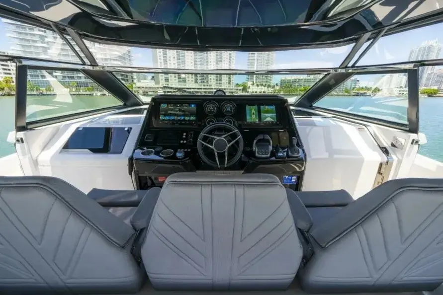 Thumbnail von Sunseeker Superhawk 55