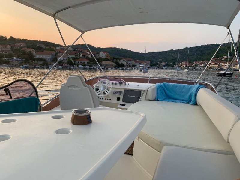 Thumbnail von Azimut 43