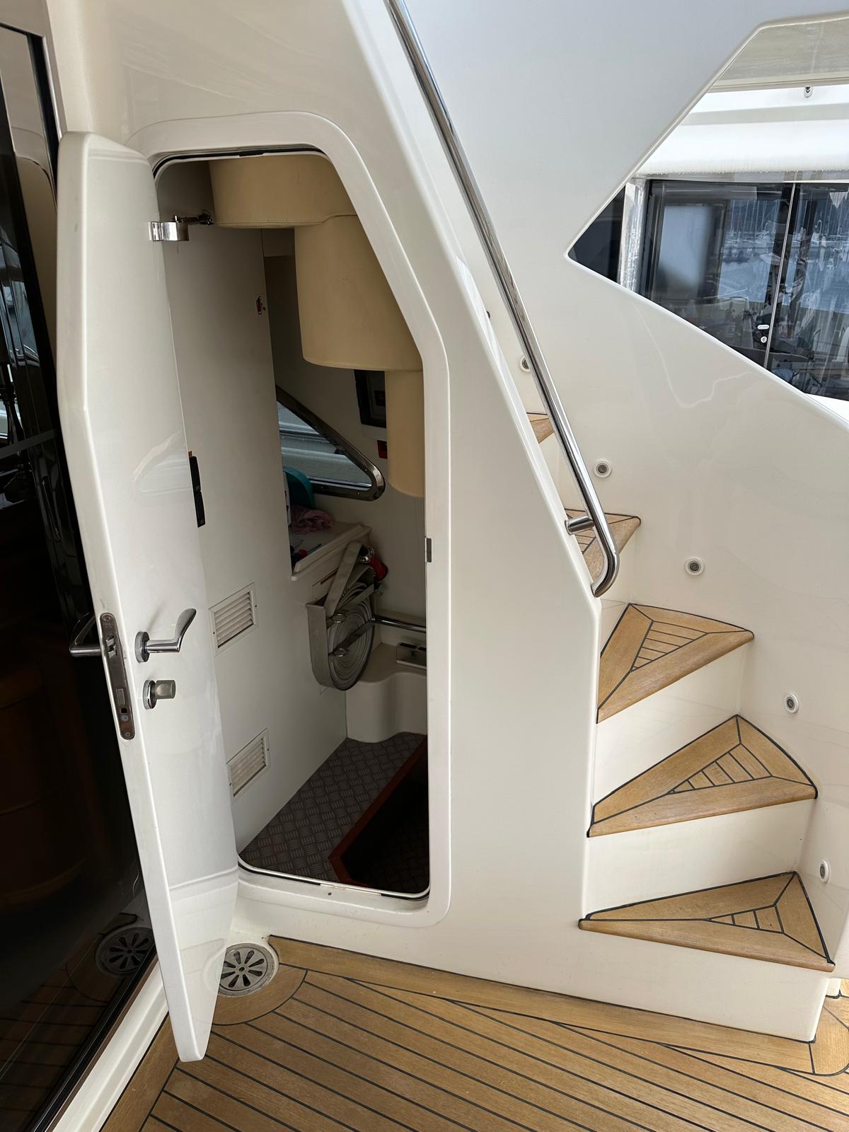 Thumbnail von Custom Line 94