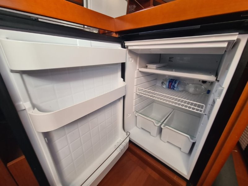 Thumbnail von Bénéteau Oceanis 41