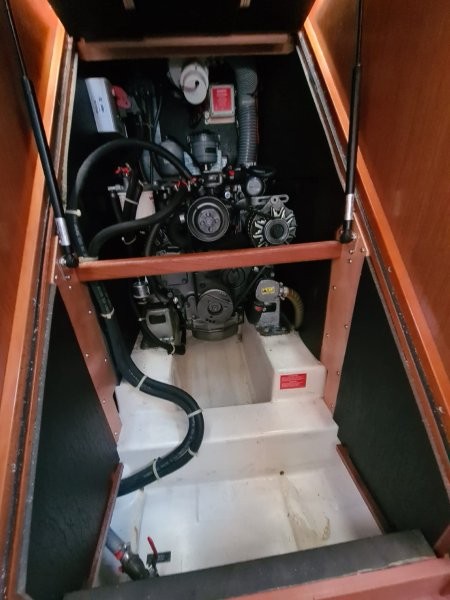 Thumbnail von Bénéteau Oceanis 41