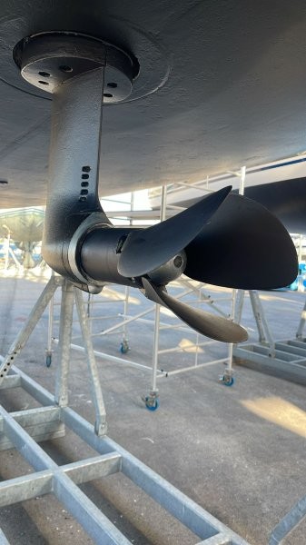 Thumbnail von Bénéteau Oceanis 41