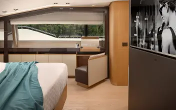 Thumbnail von Ferretti Yachts 95 DAMARI