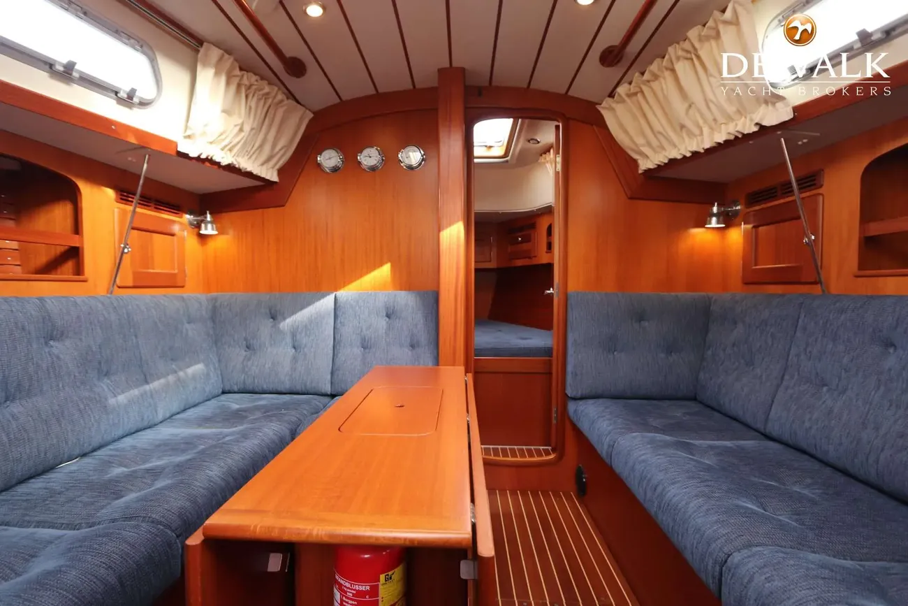 Thumbnail von Hallberg-Rassy 342