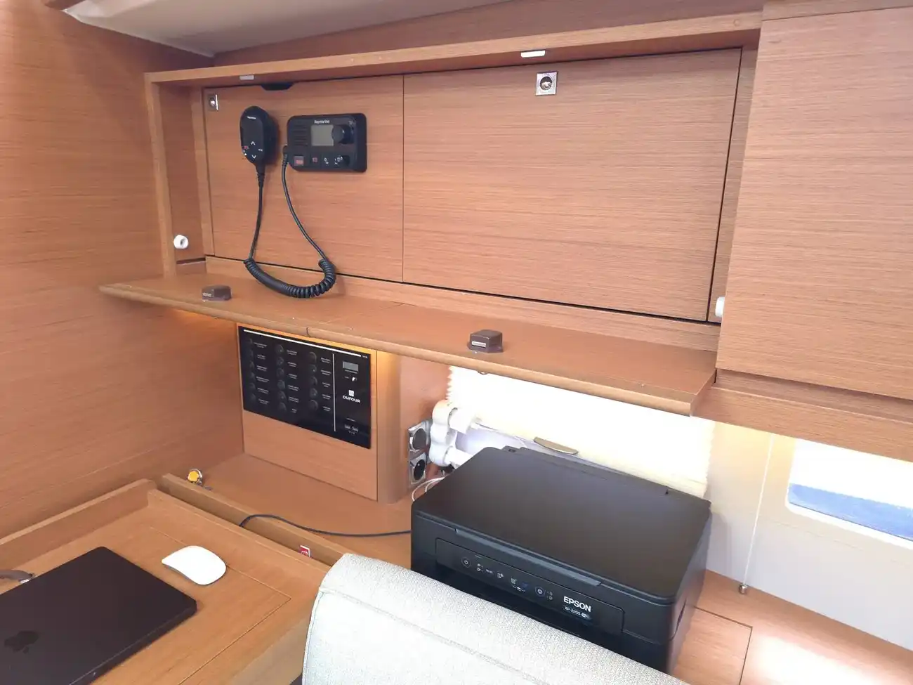 Thumbnail von Dufour 390 Grand Large