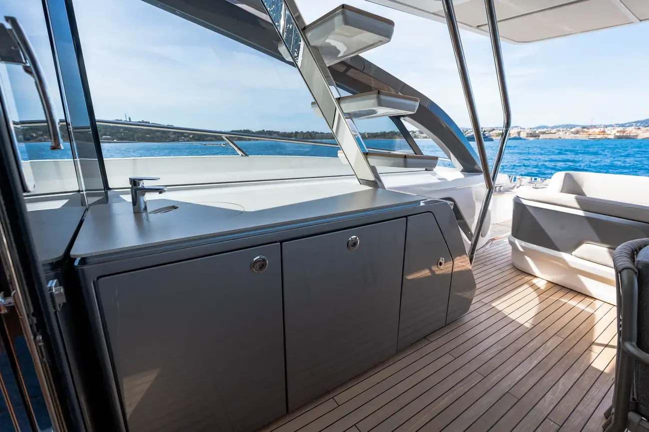 Thumbnail von Princess S80