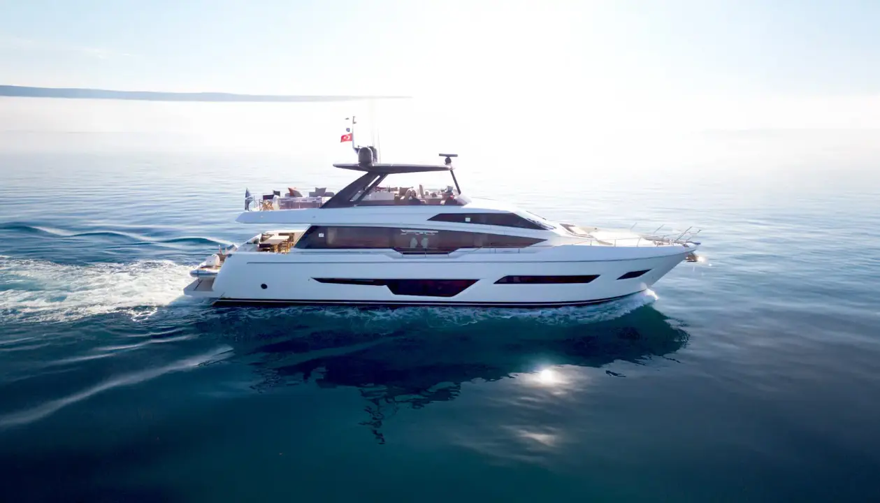 Ferretti Yachts 780 FERRETTI YACHTS 780