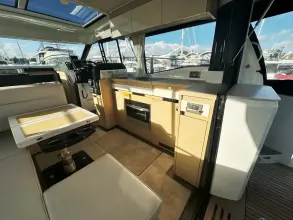 Thumbnail von Jeanneau NC 37 SEA A MOOR