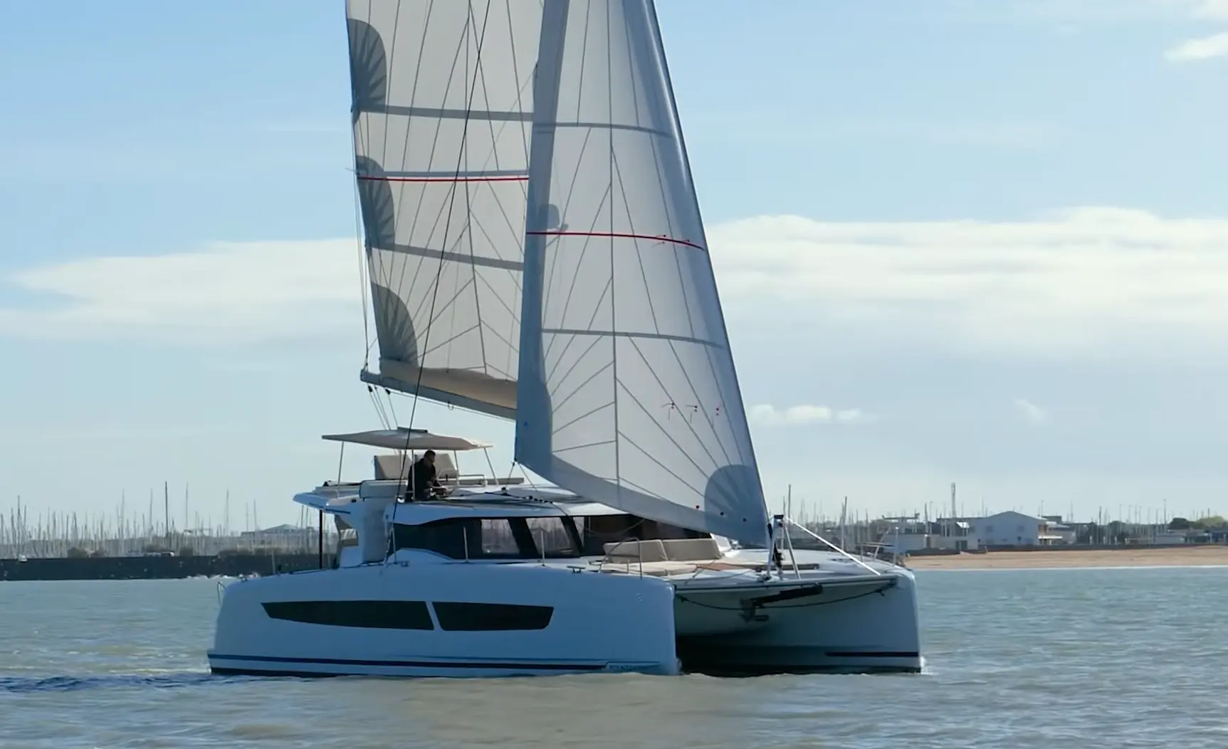 Thumbnail von Fountaine Pajot FP41