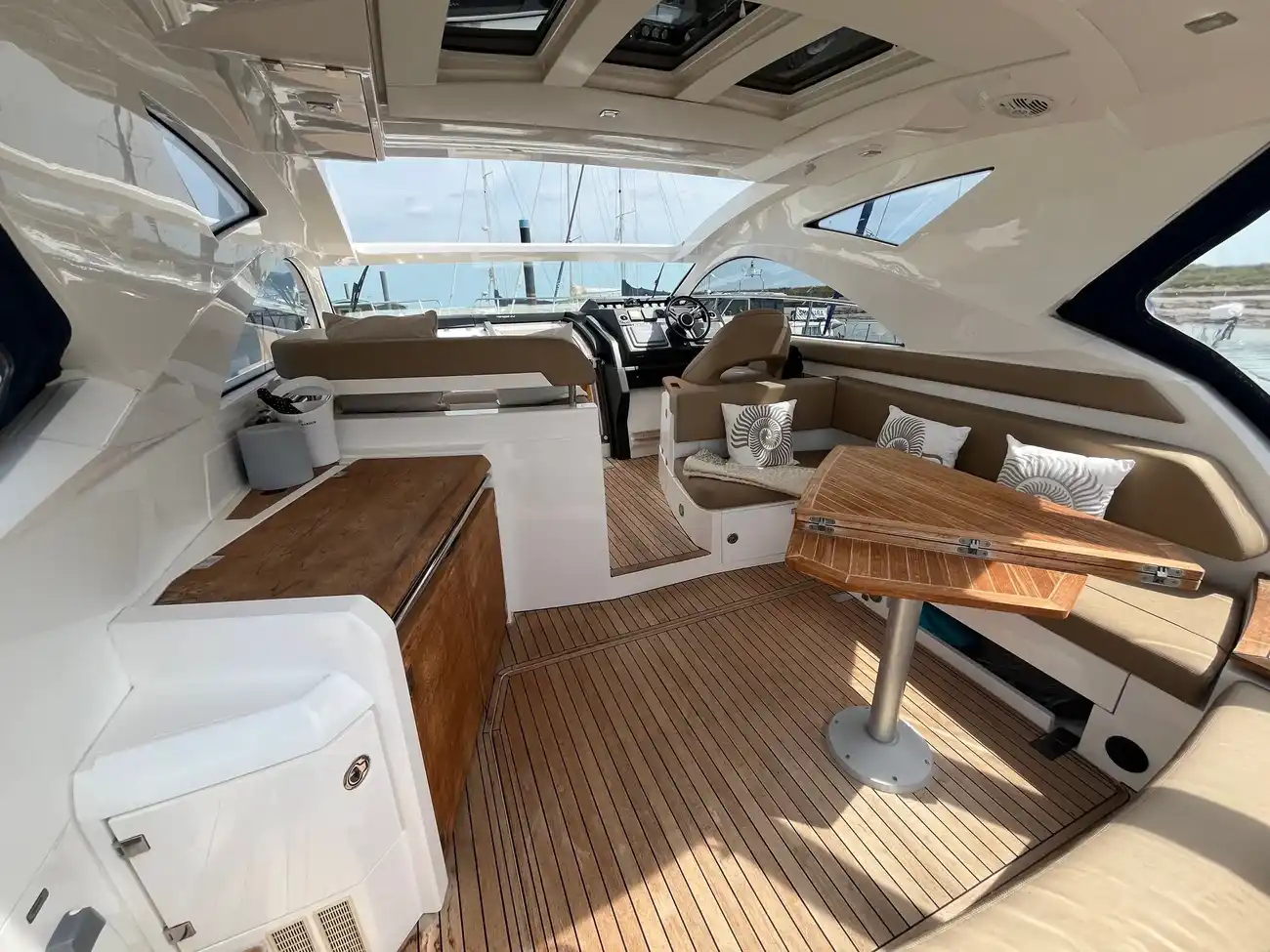 Thumbnail von Fairline Targa 44 GT