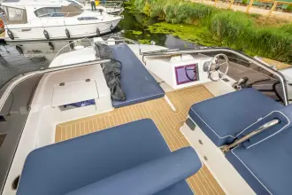 Thumbnail von Delphia 11 Flylounge Mardis Gras (retained by vendor)