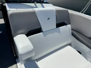 Thumbnail von Four Winns Horizon 290