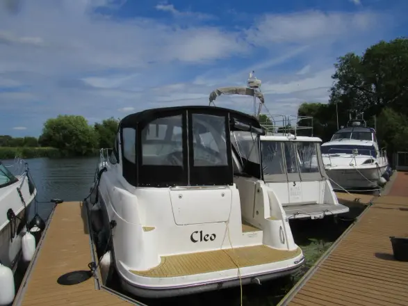 Bayliner 335 Cleo