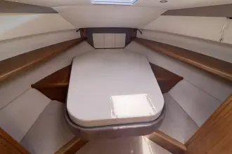 Thumbnail von Haines 32 Sedan Third Half