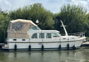 Thumbnail von Linssen AC 33.9 LUXURY STEEL MOTOR CRUISER