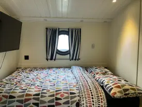 Thumbnail von Collingwood Hoxton  Priscilla