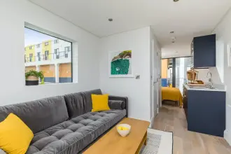 Thumbnail von Bluefield M250 Future order M250 Floating Home @ Limehouse