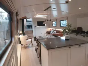 Thumbnail von Waterspace Living Hampton 73 Luxury Widebeam Luxury Waterspace Living Hampton 73