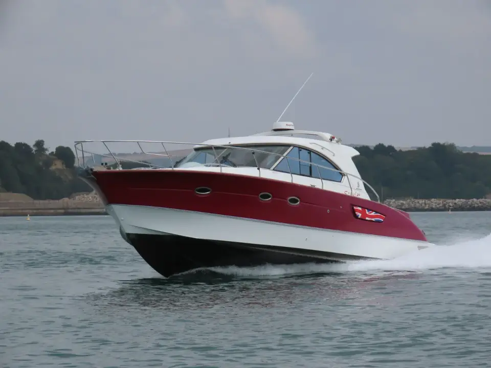 Beneteau Flyer 12 Cabin Scarlet