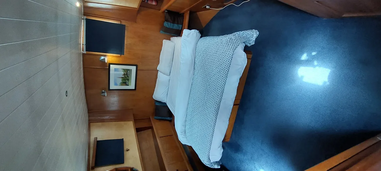 Thumbnail von Custom 65ft Dutch Barge Flat over crest