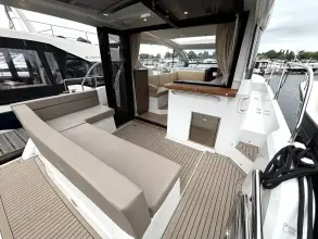 Thumbnail von Sealine C335