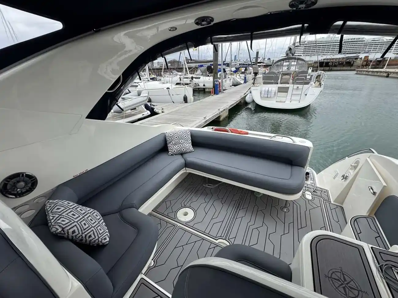 Thumbnail von Fairline Targa 37 Vesper