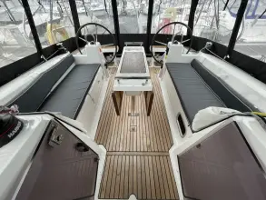 Thumbnail von Beneteau Oceanis 35.1
