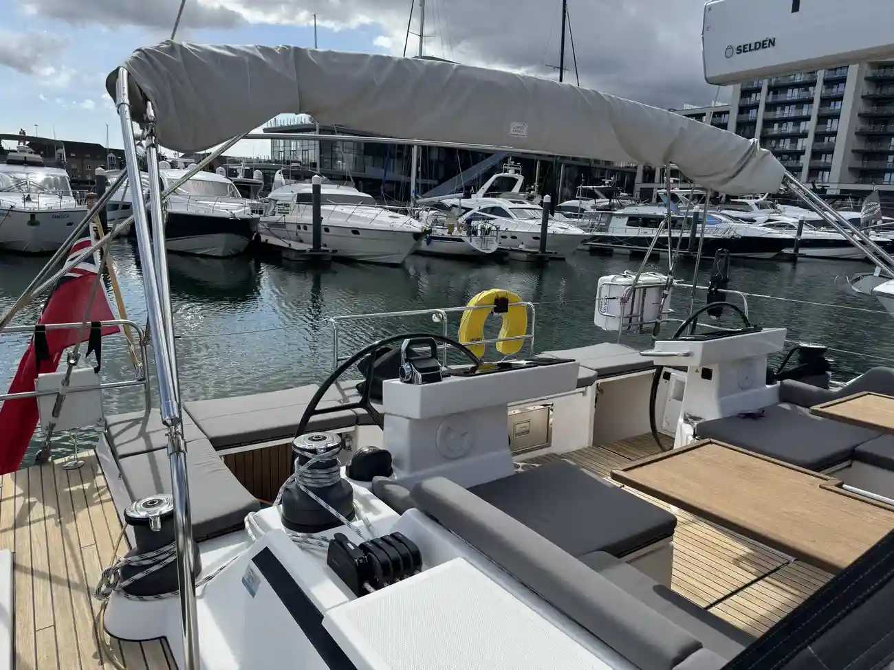 Thumbnail von Bavaria C57 Makara