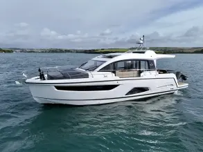 Thumbnail von Sealine C430 3 cabin layout