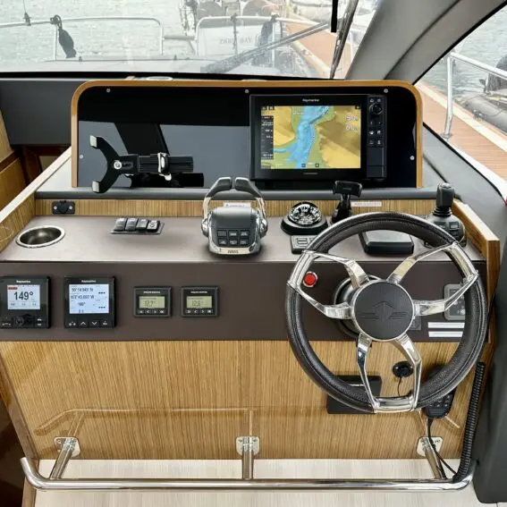 Thumbnail von Sealine C430 3 cabin layout