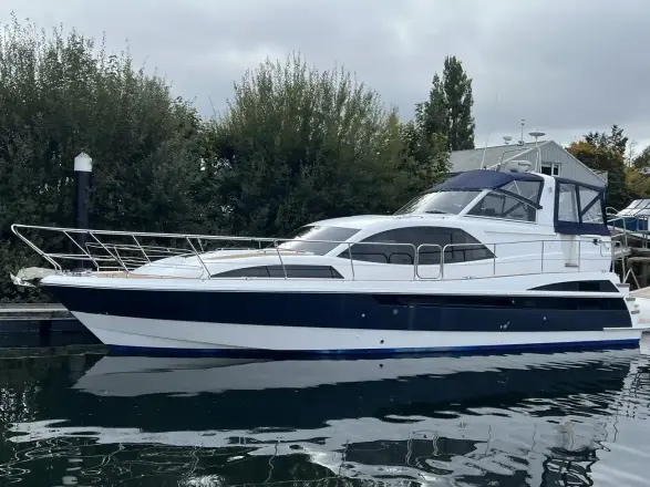 Broom 430 STUNNING MASTER CABIN