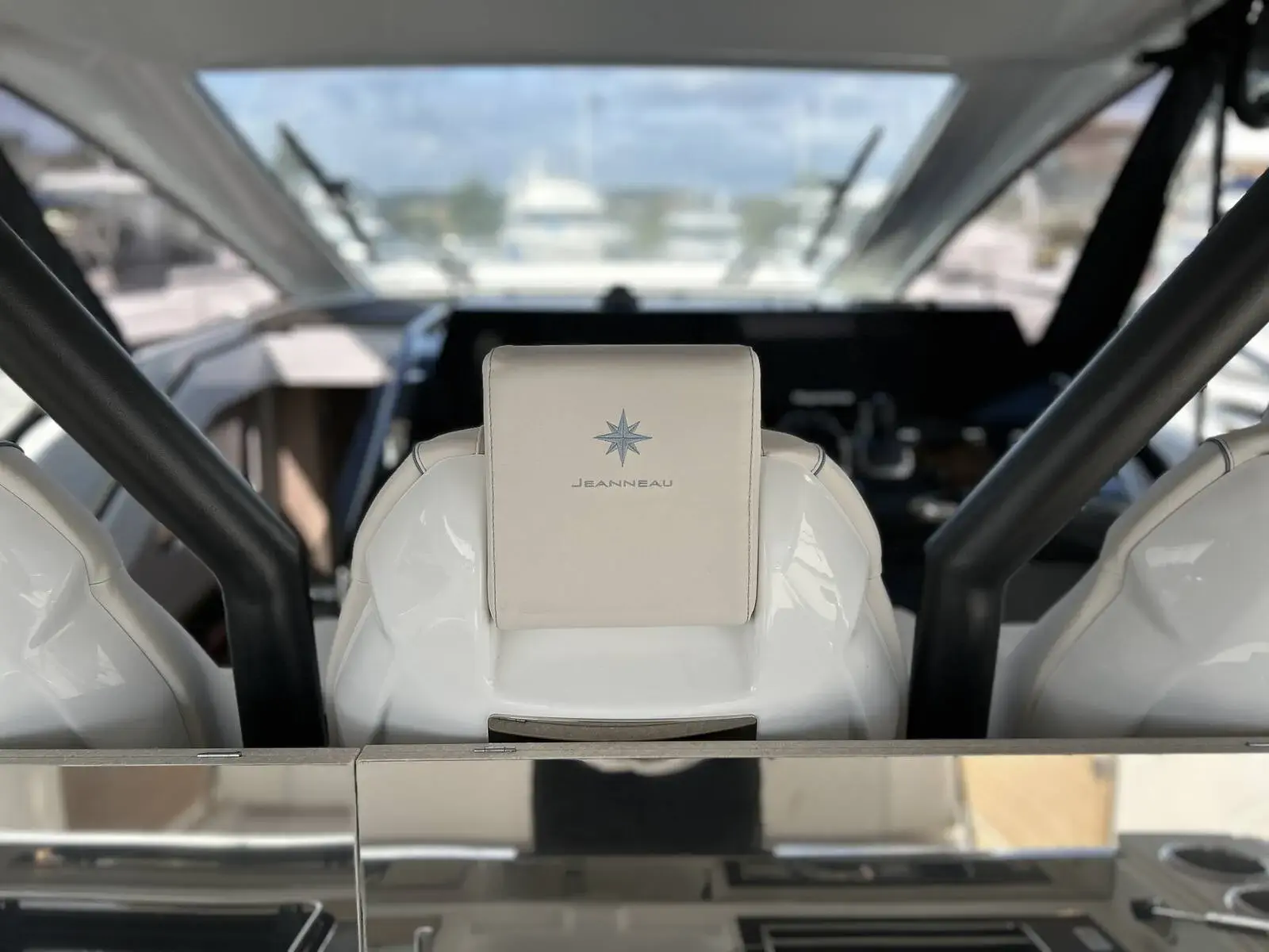 Thumbnail von Jeanneau DB 37 IB