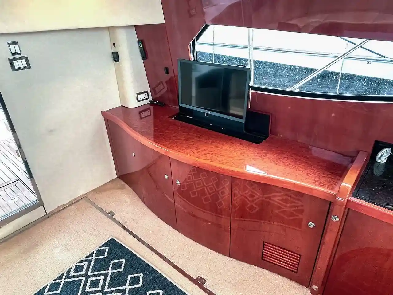 Thumbnail von Fairline Phantom 46 DRAGONFLY