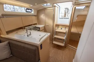 Thumbnail von Hanse 388 Blue Canary Too