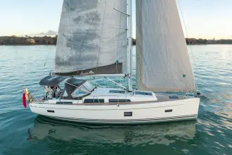 Thumbnail von Hanse 388 Blue Canary Too