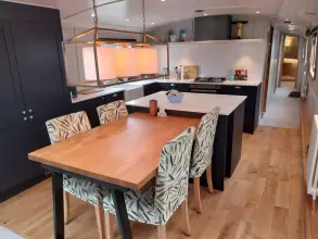 Thumbnail von Waterspace Living Hampton 70 Swan Ronson