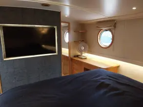 Thumbnail von Waterspace Living Hampton 70 Swan Ronson