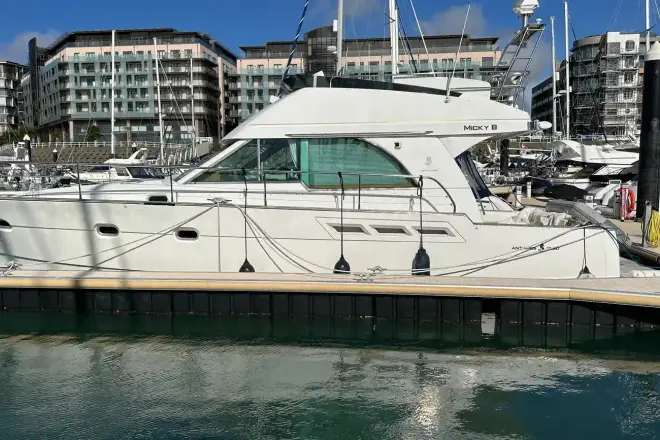 Beneteau Antares 13.80