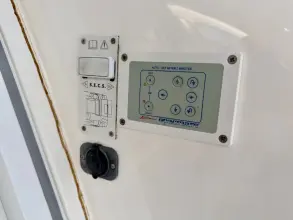 Thumbnail von Sealine F425 RAFFLES