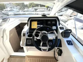 Thumbnail von Sealine S390 Presents as new