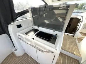 Thumbnail von Sealine S390 Presents as new