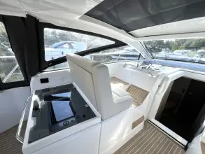 Thumbnail von Sealine S390 Presents as new