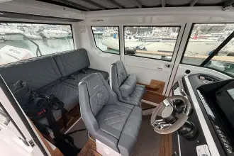 Thumbnail von Axopar 28 Cabin