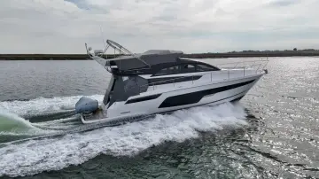 Thumbnail von Fairline Squadron 50