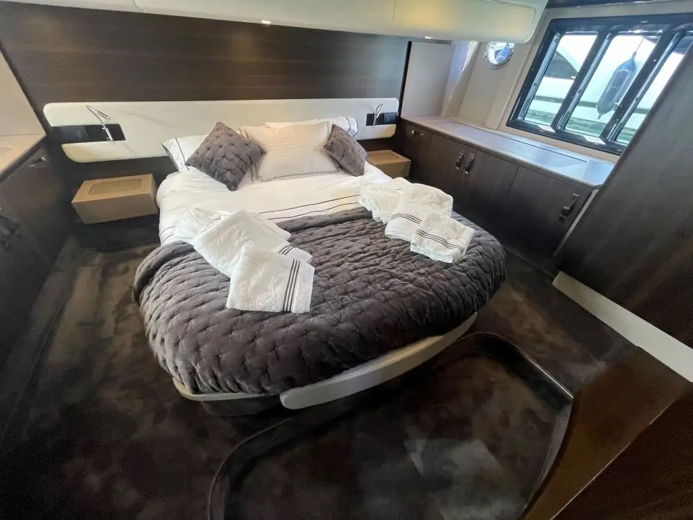 Thumbnail von Azimut 50 FLYBRIDGE