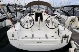 Thumbnail von Beneteau Oceanis 30.1 Lotty