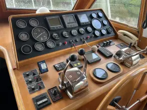 Thumbnail von Trader 575 Signature Sunliner ILE D'ESPRIT