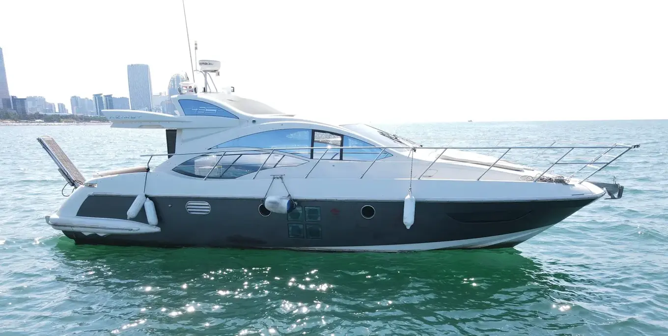 Azimut 43S Tallula